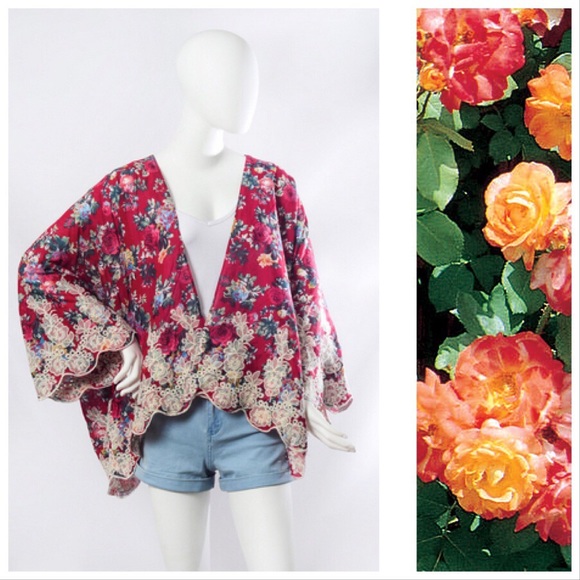 It’s All about the Roses Kimono Cardigan - Picture 5 of 8